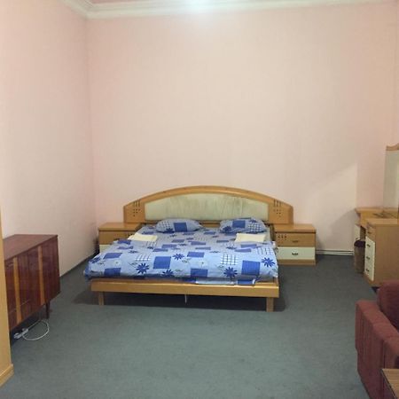 Noy Hostel יירבאן מראה חיצוני תמונה