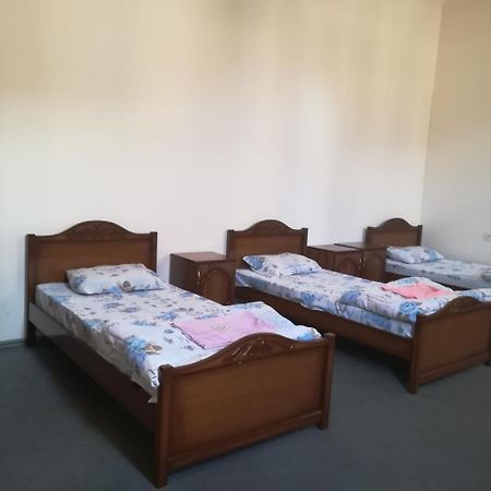Noy Hostel יירבאן מראה חיצוני תמונה